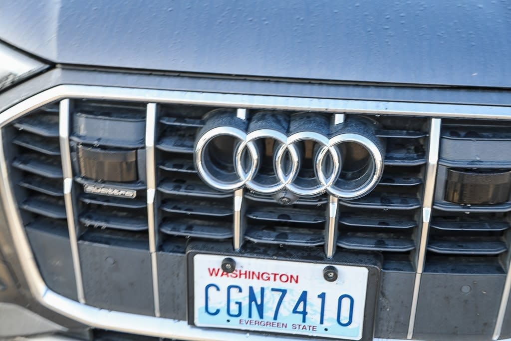 Thumbnail: 2023 Audi Q7 - 6