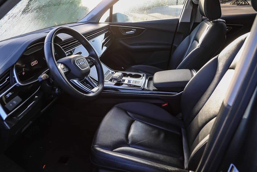 Thumbnail: 2023 Audi Q7 - 8