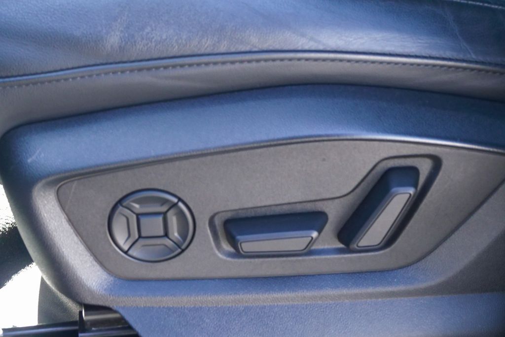 Thumbnail: 2023 Audi Q7 - 25