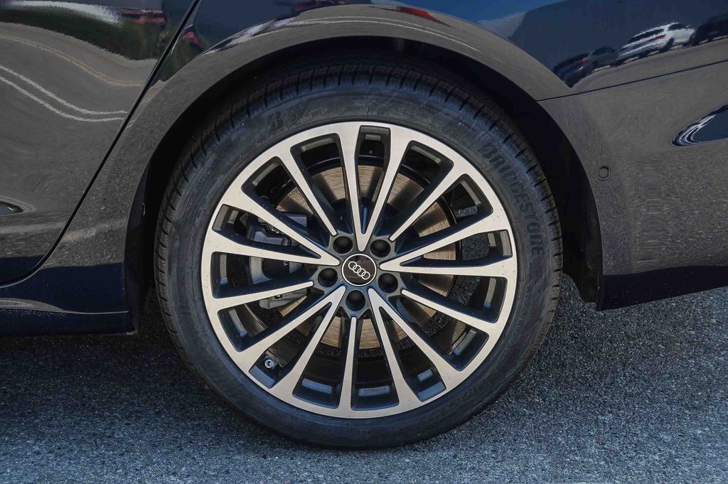 Thumbnail: 2026 Audi A6 - 22