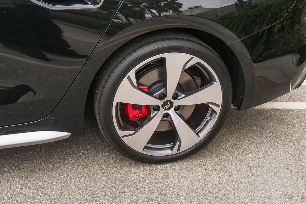 Thumbnail: 2026 Audi S5 - 18