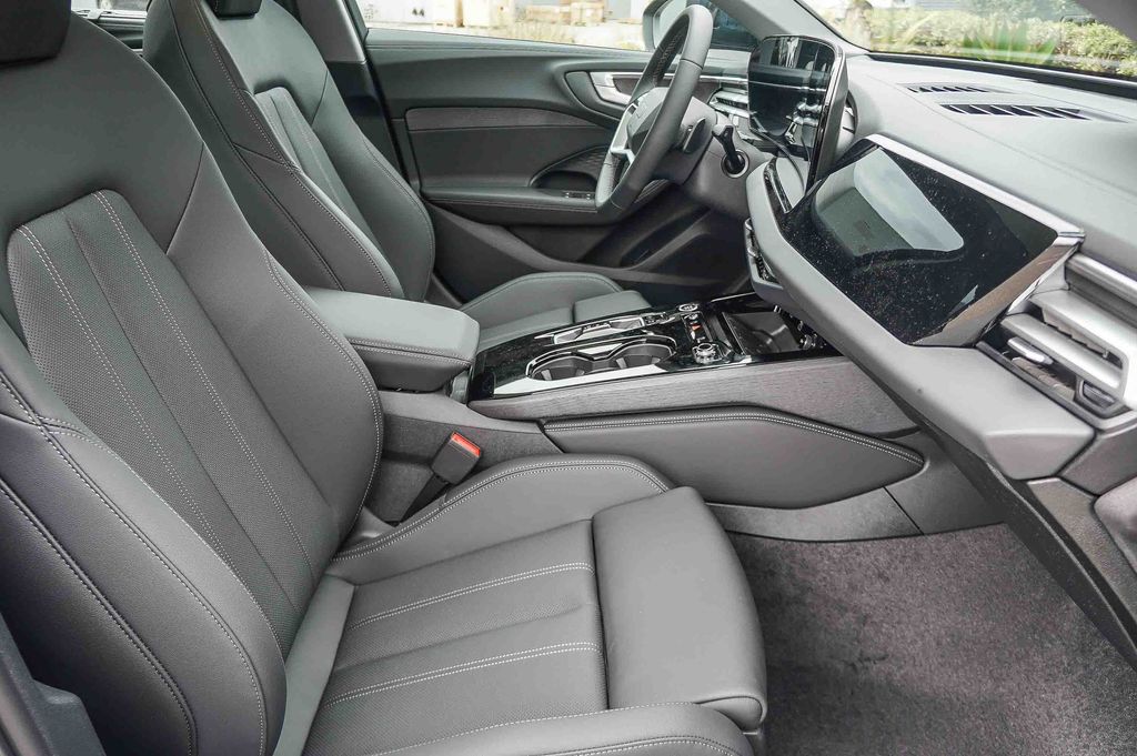Thumbnail: 2026 Audi A5 - 10