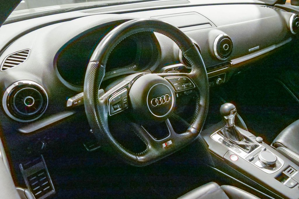 Thumbnail: 2017 Audi S3 - 2