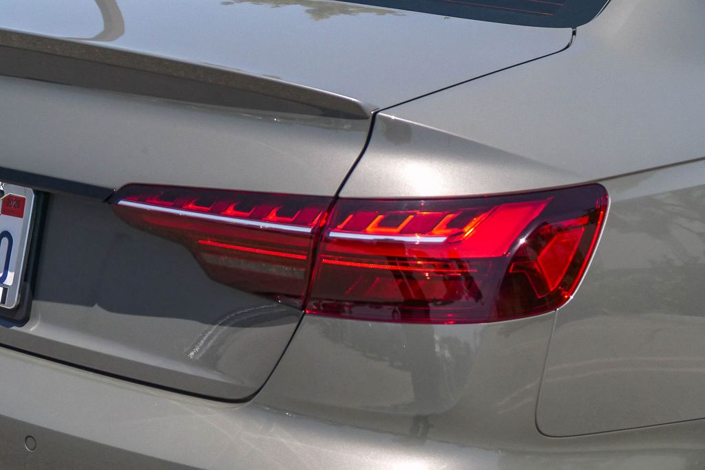 Thumbnail: 2023 Audi S4 - 18
