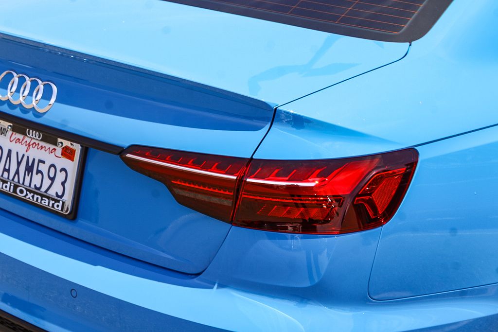 Thumbnail: 2022 Audi S4 - 14