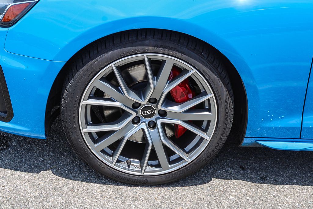 Thumbnail: 2022 Audi S4 - 6