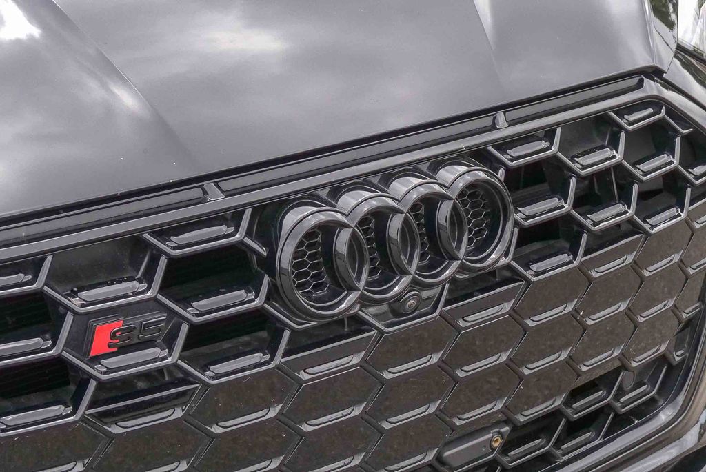 Thumbnail: 2023 Audi S5 - 13