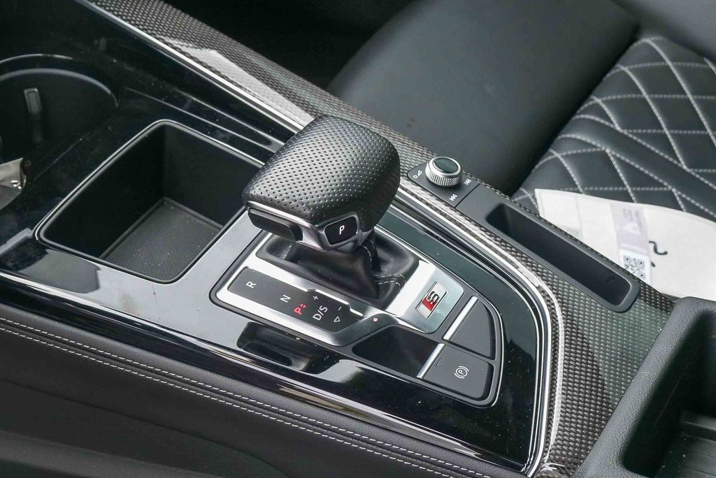 Thumbnail: 2023 Audi S5 - 10