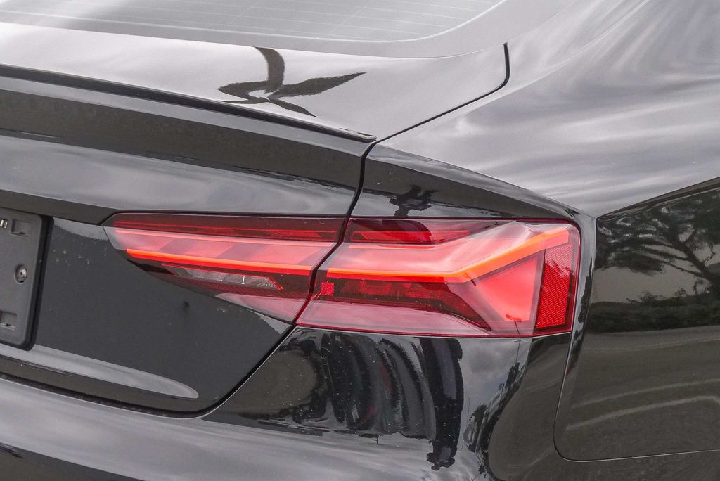 Thumbnail: 2023 Audi S5 - 16