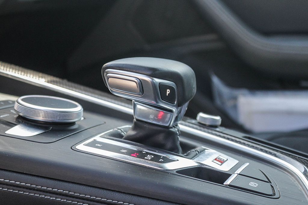 Thumbnail: 2018 Audi S5 - 12
