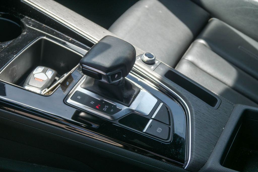 Thumbnail: 2023 Audi A5 - 9