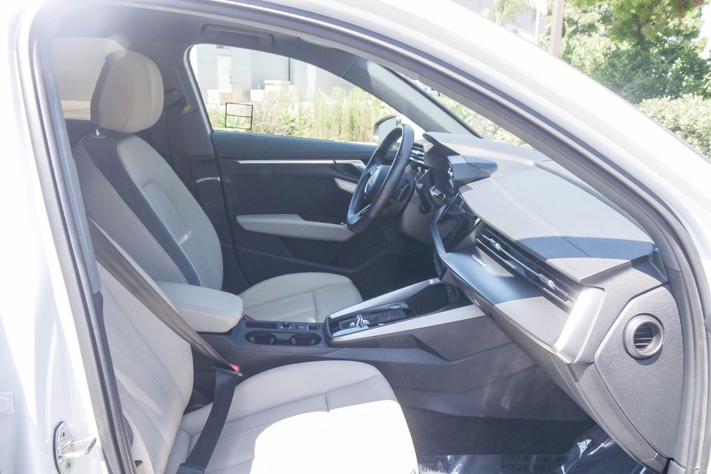Thumbnail: 2022 Audi A3 - 10