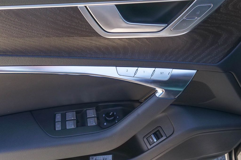 Thumbnail: 2023 Audi A6 - 14