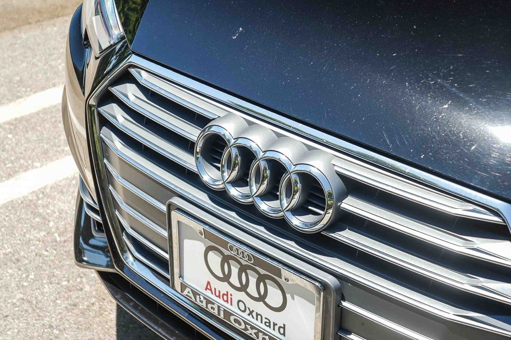 Thumbnail: 2018 Audi A4 - 6