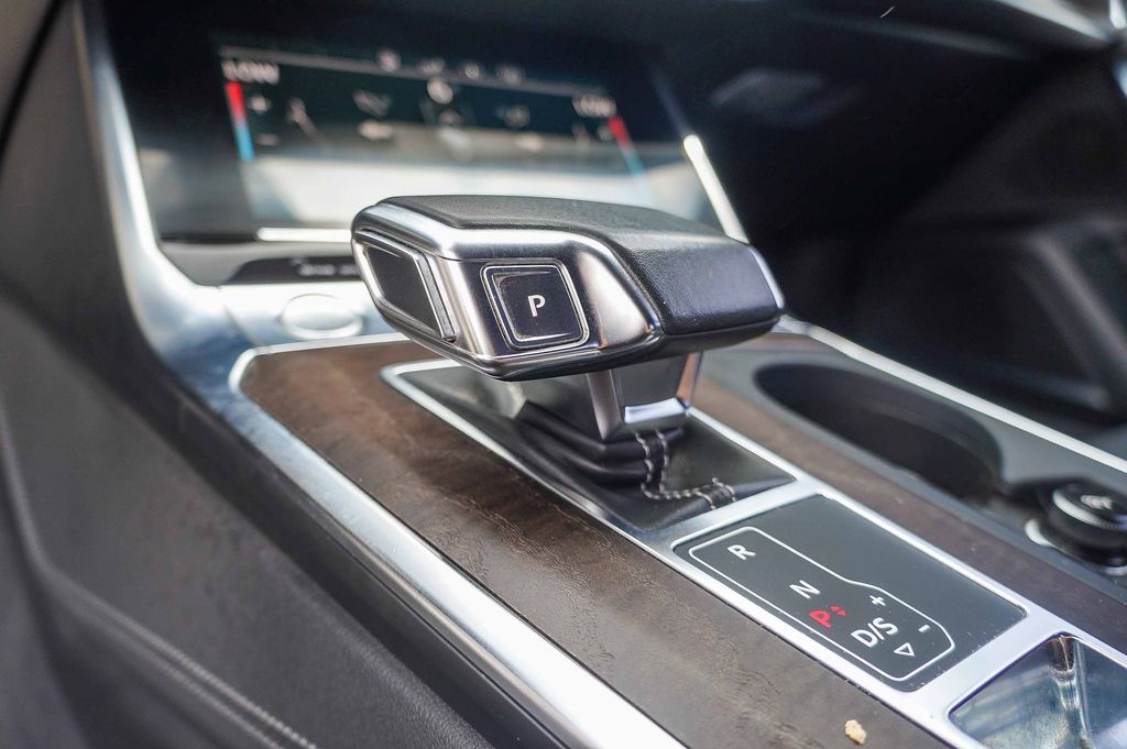 Thumbnail: 2019 Audi A6 - 11