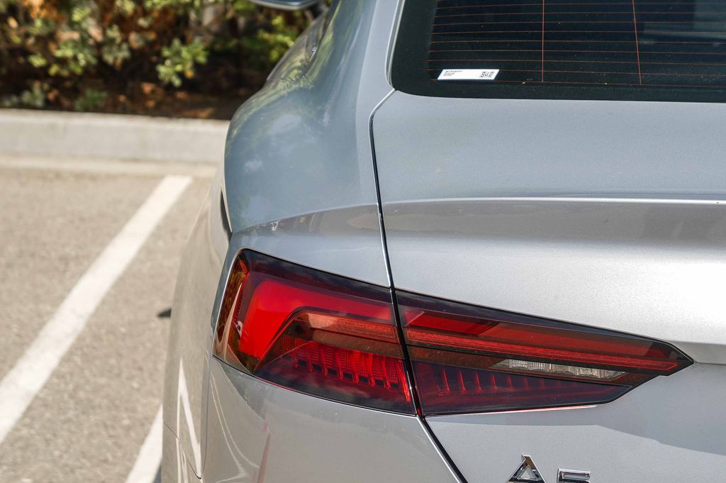 Thumbnail: 2018 Audi A5 - 16