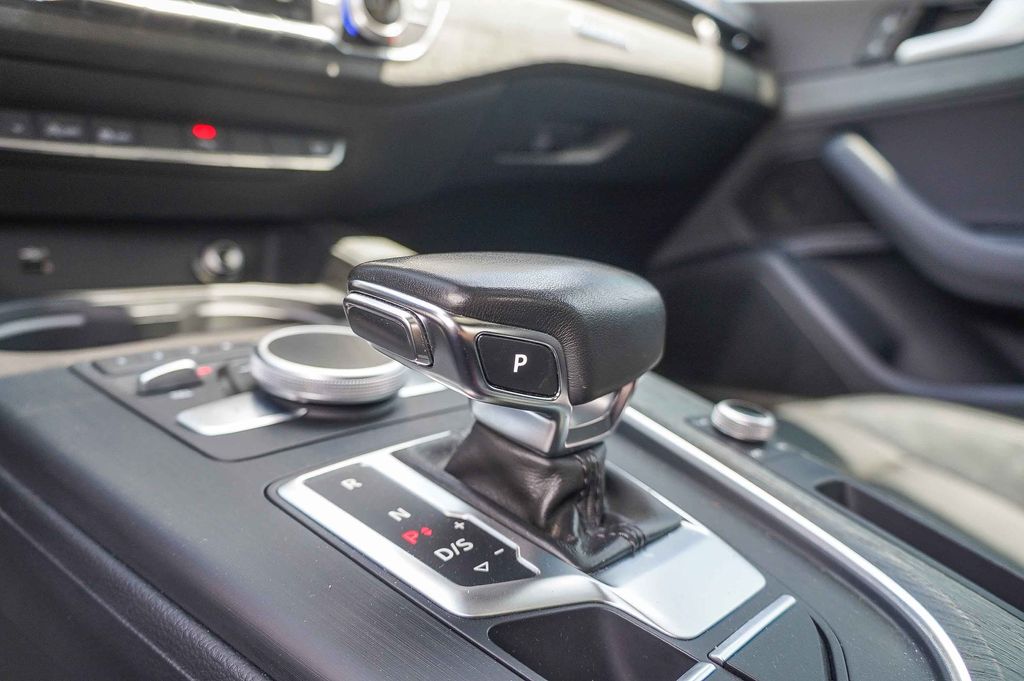 Thumbnail: 2018 Audi A5 - 10
