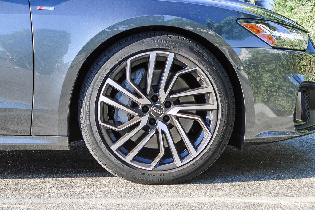 Thumbnail: 2024 Audi A7 - 17