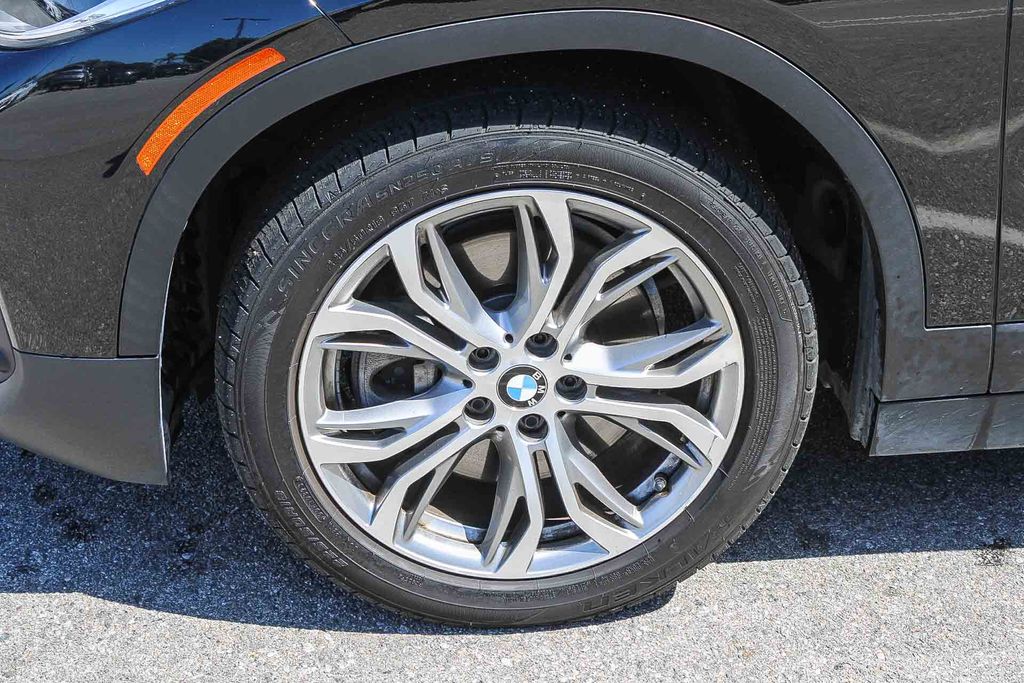 Thumbnail: 2019 BMW X2 - 6