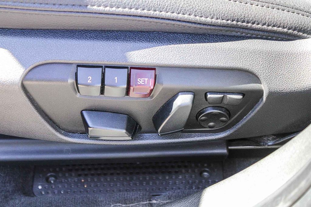 Thumbnail: 2019 BMW X2 - 15