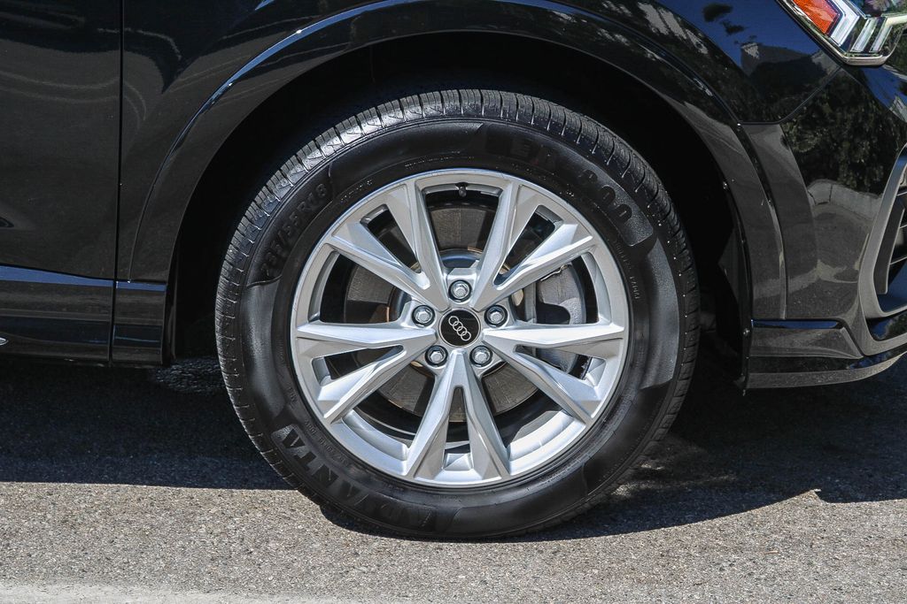 Thumbnail: 2019 Porsche Cayenne - 20
