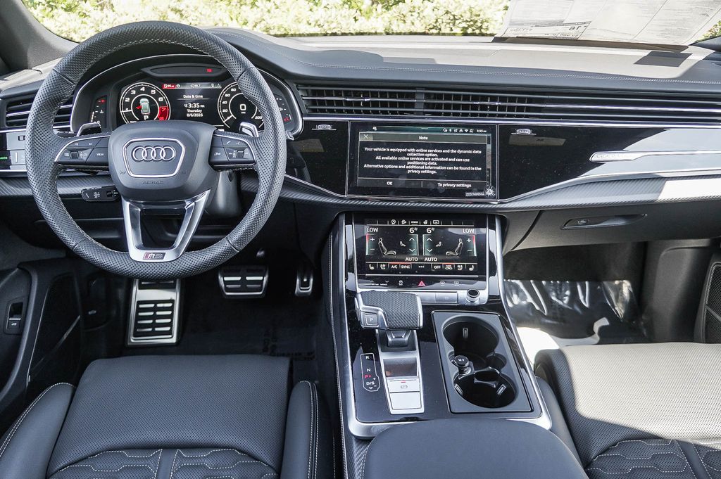 Thumbnail: 2026 Audi RS Q8 - 2