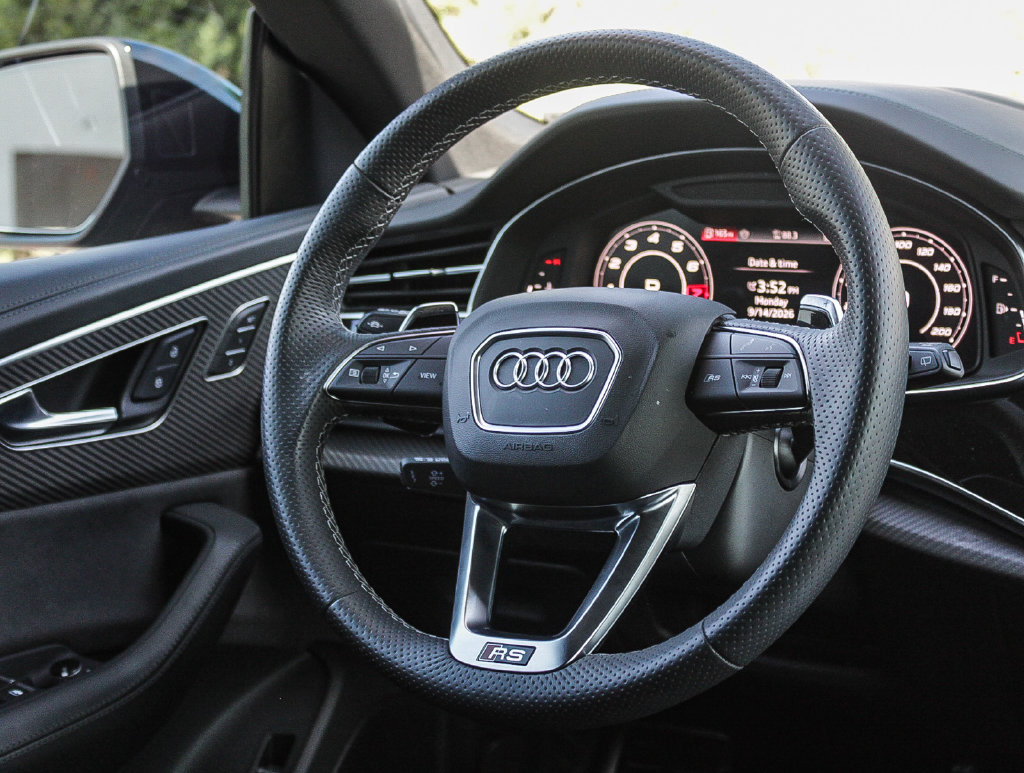 Thumbnail: 2025 Audi RS Q8 - 7