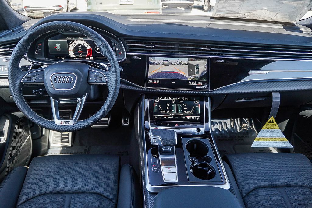 Thumbnail: 2026 Audi RS Q8 - 2
