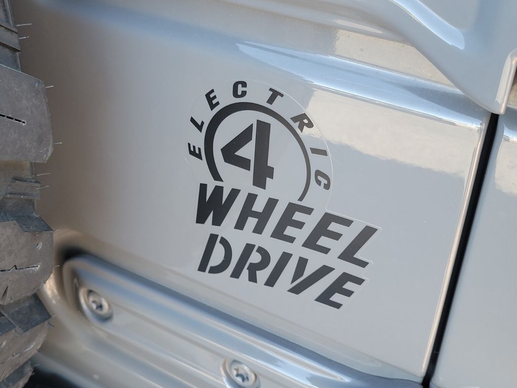 Thumbnail: 2023 Jeep Wrangler - 7