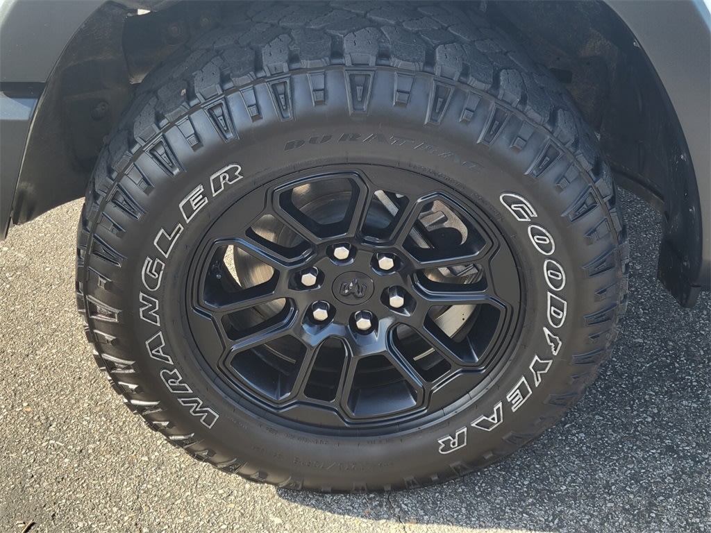 Thumbnail: 2025 RAM 1500 - 8