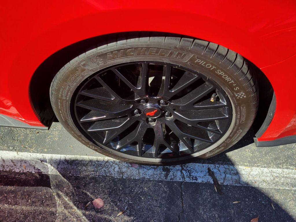 Thumbnail: 2020 Ford Mustang - 10