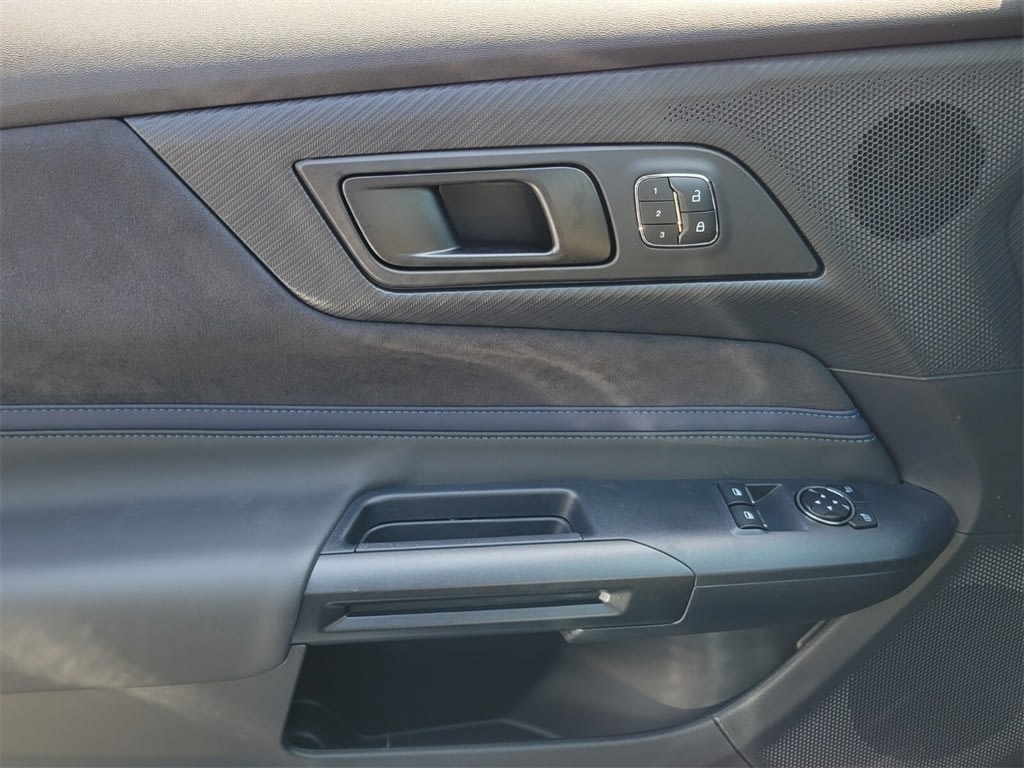 Thumbnail: 2025 Ford Mustang - 20