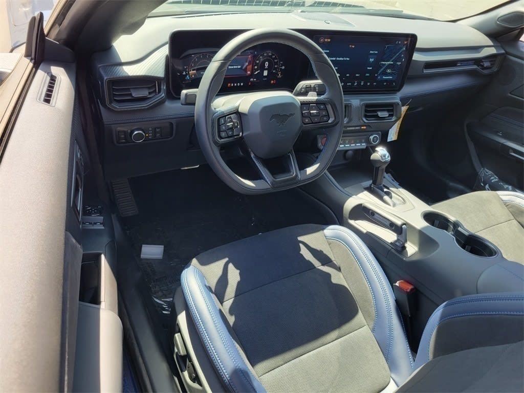 Thumbnail: 2025 Ford Mustang - 2