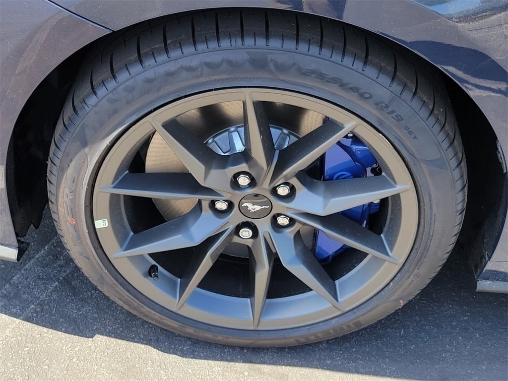 Thumbnail: 2025 Ford Mustang - 8