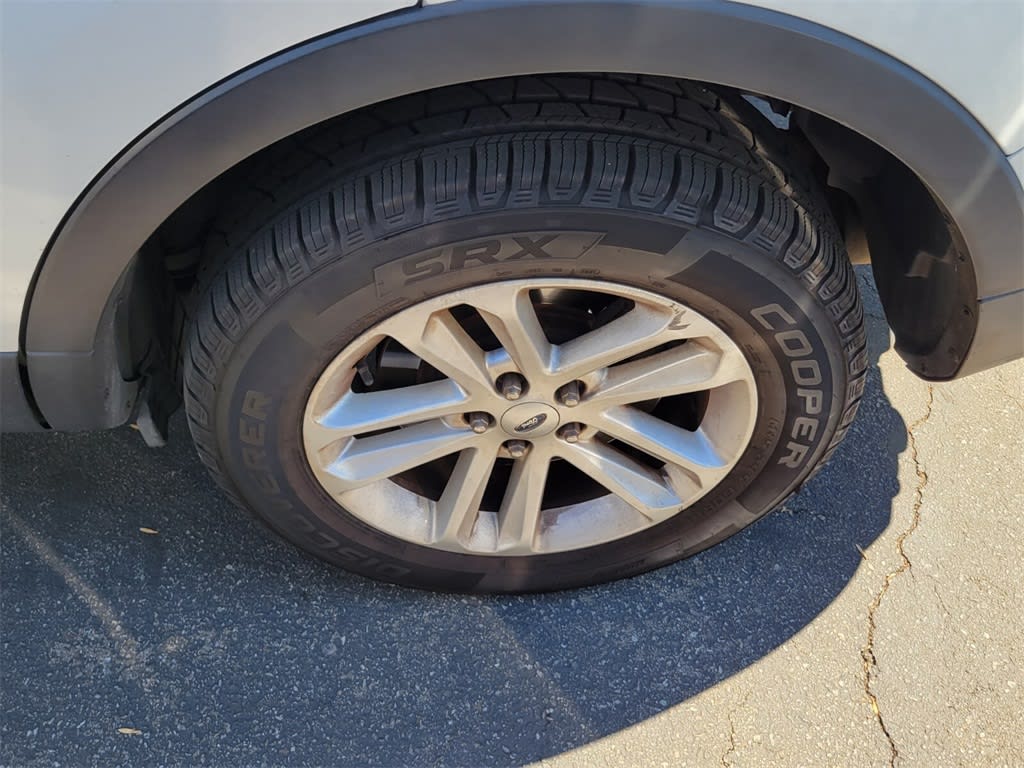 Thumbnail: 2015 Ford Explorer - 6