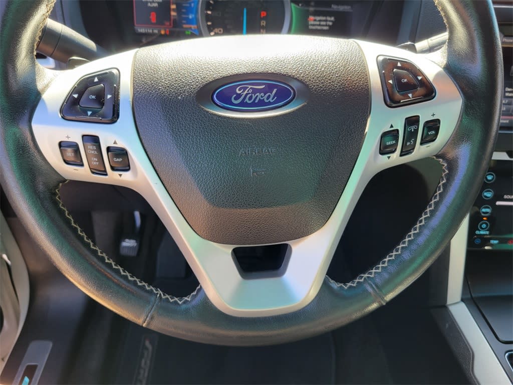 Thumbnail: 2015 Ford Explorer - 21