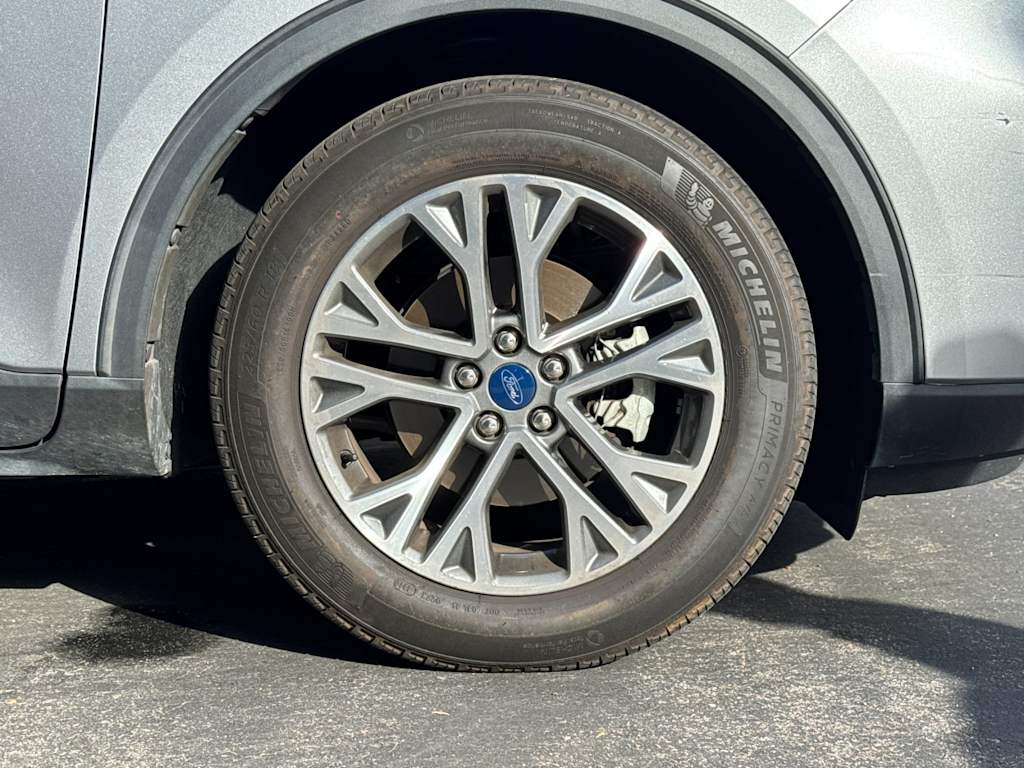 Thumbnail: 2022 Ford Escape - 5