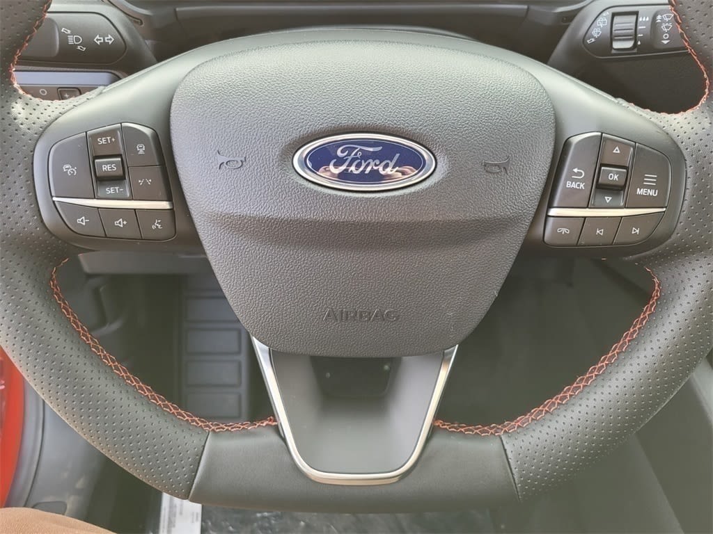 2025 Ford Escape ST-Line 19