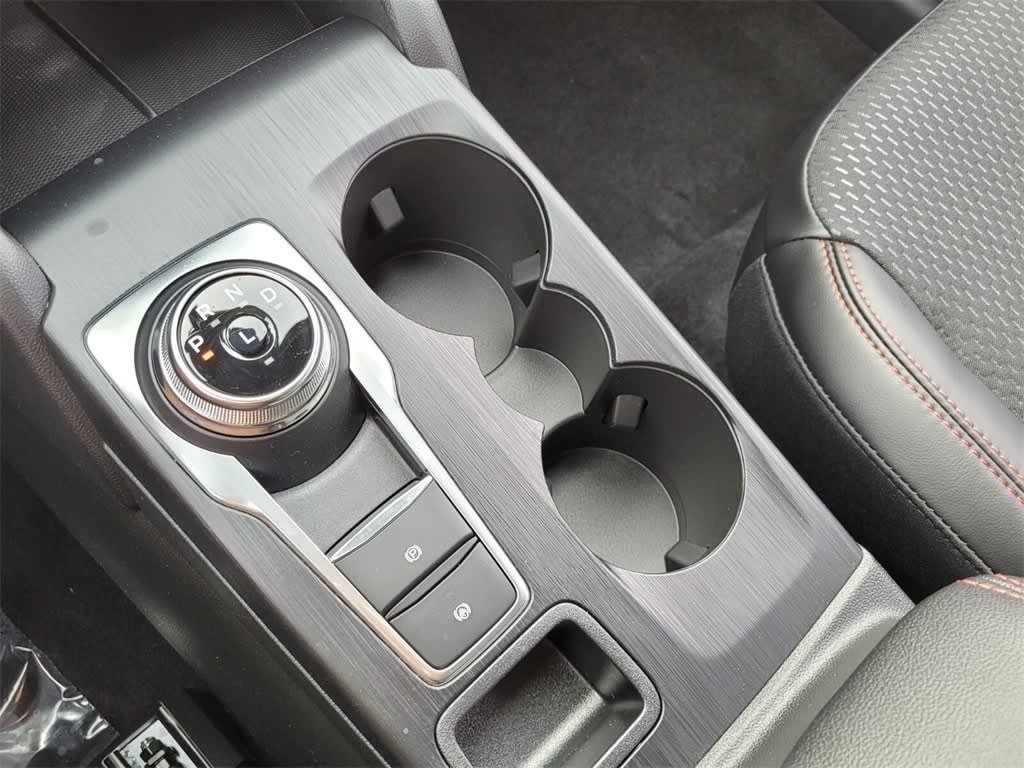 2025 Ford Escape ST-Line 13