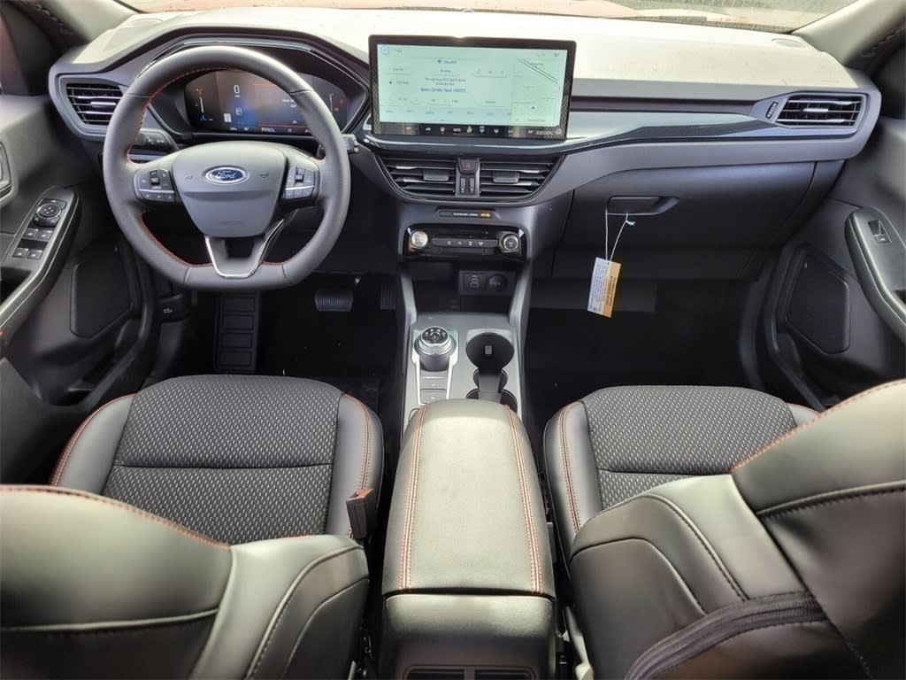 2025 Ford Escape ST-Line 2
