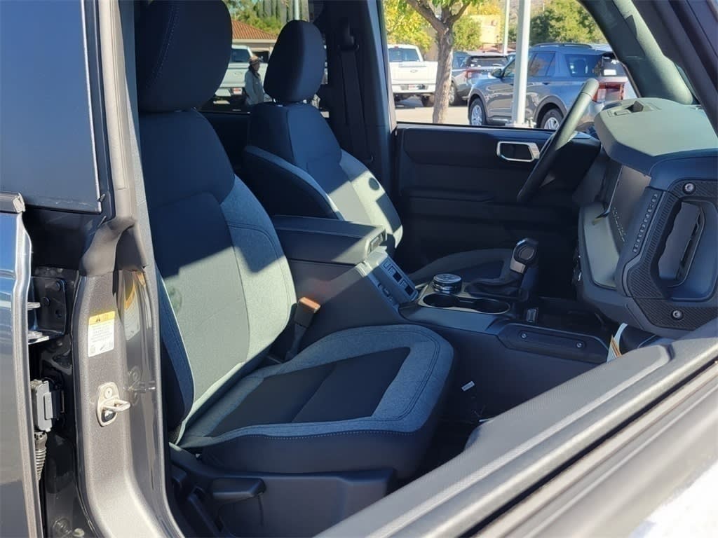 Thumbnail: 2025 Ford Bronco - 10