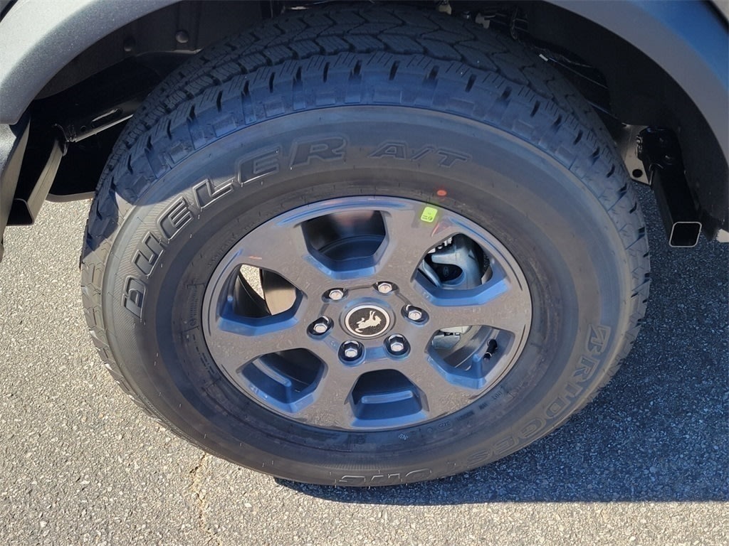 Thumbnail: 2025 Ford Bronco - 8