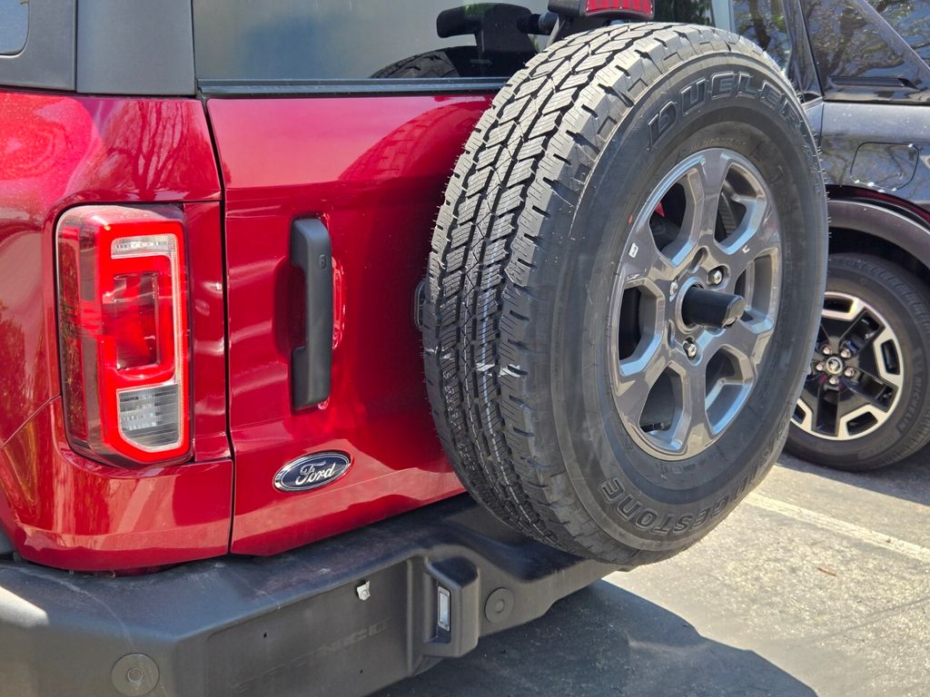 Thumbnail: 2025 Ford Bronco - 8