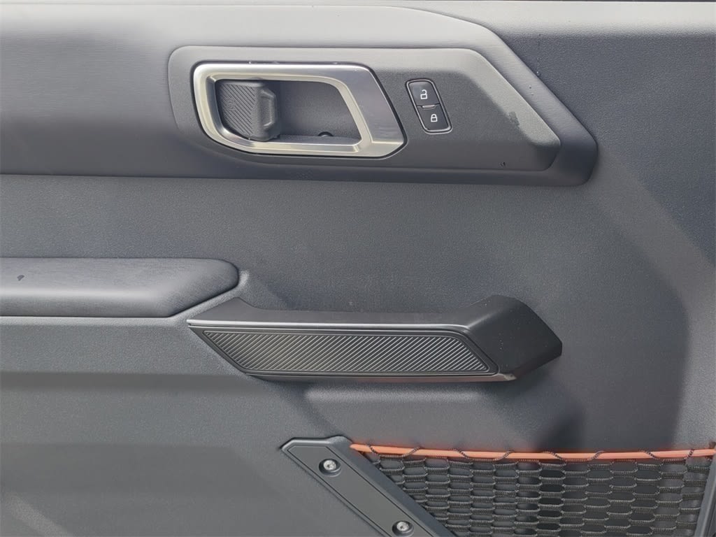 Thumbnail: 2025 Ford Bronco - 20