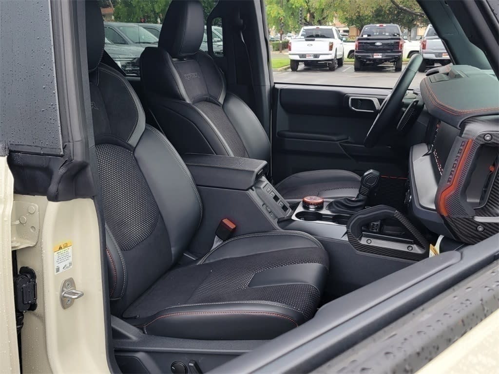 Thumbnail: 2025 Ford Bronco - 10