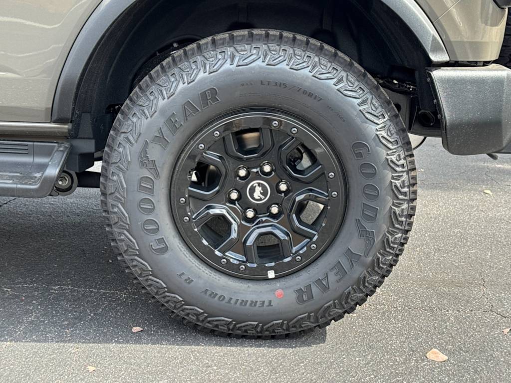 Thumbnail: 2026 Ford Bronco - 7