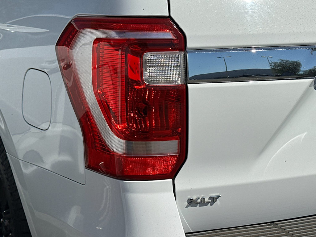 Thumbnail: 2020 Ford Expedition - 10