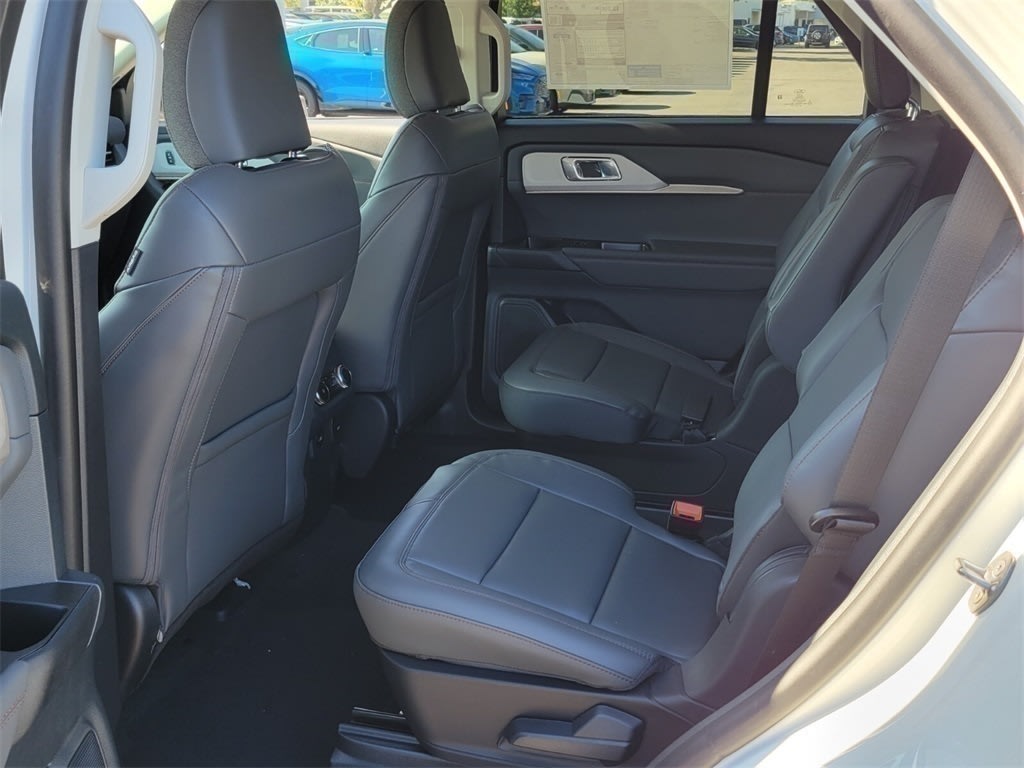 Thumbnail: 2025 Ford Explorer - 11