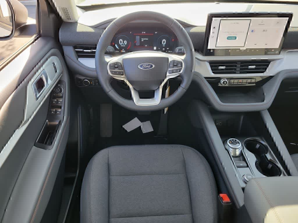 Thumbnail: 2026 Ford Explorer - 2