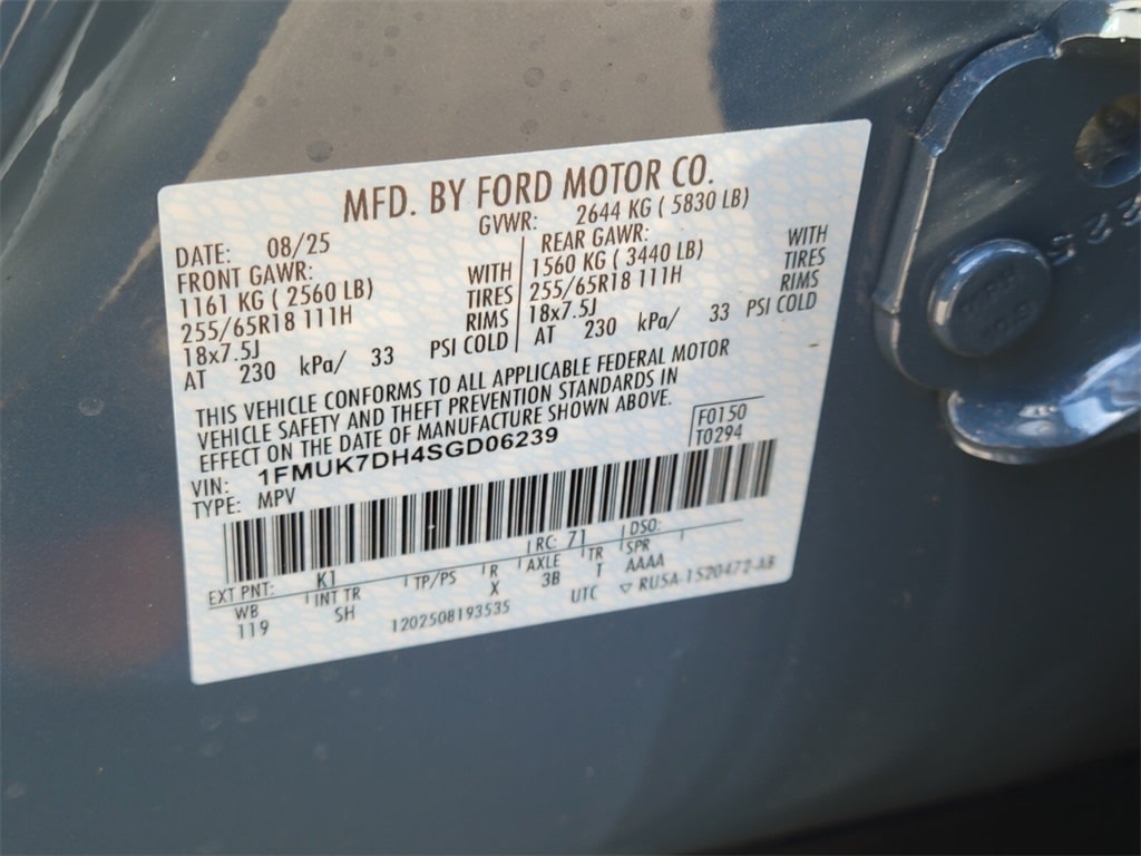 Thumbnail: 2025 Ford Explorer - 15